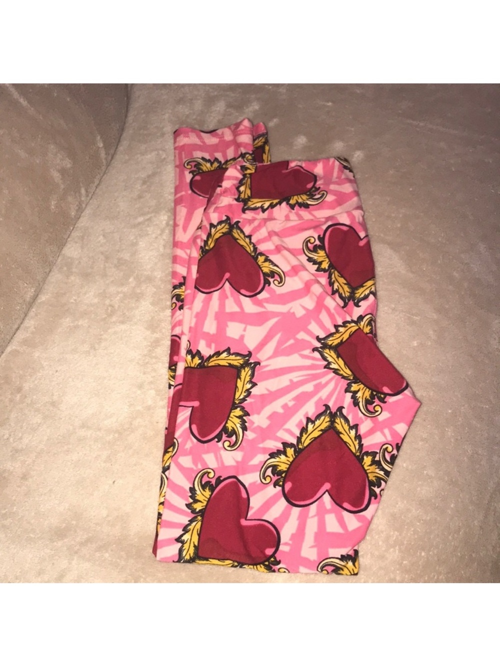 LuLaRoe one size Pink Heart Print ultra soft Stretch Leggings